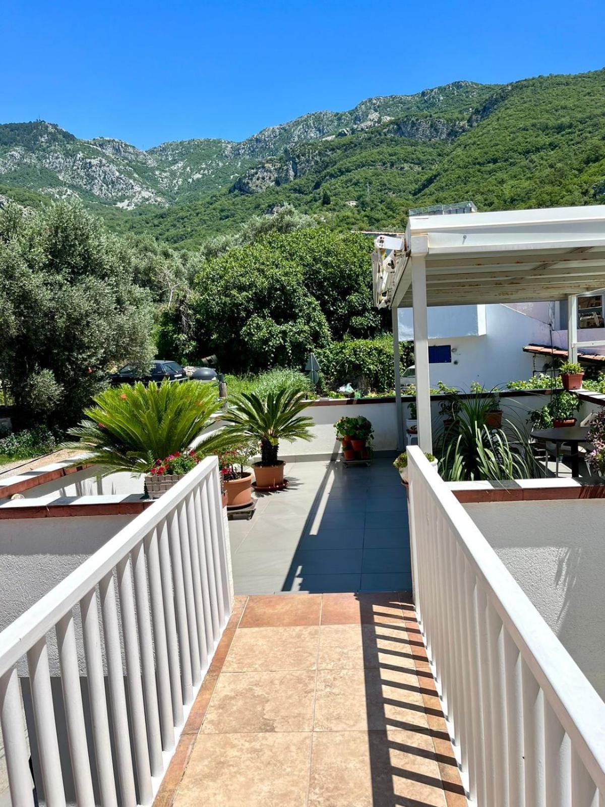Apartments Harmonija Budva Eksteriør billede